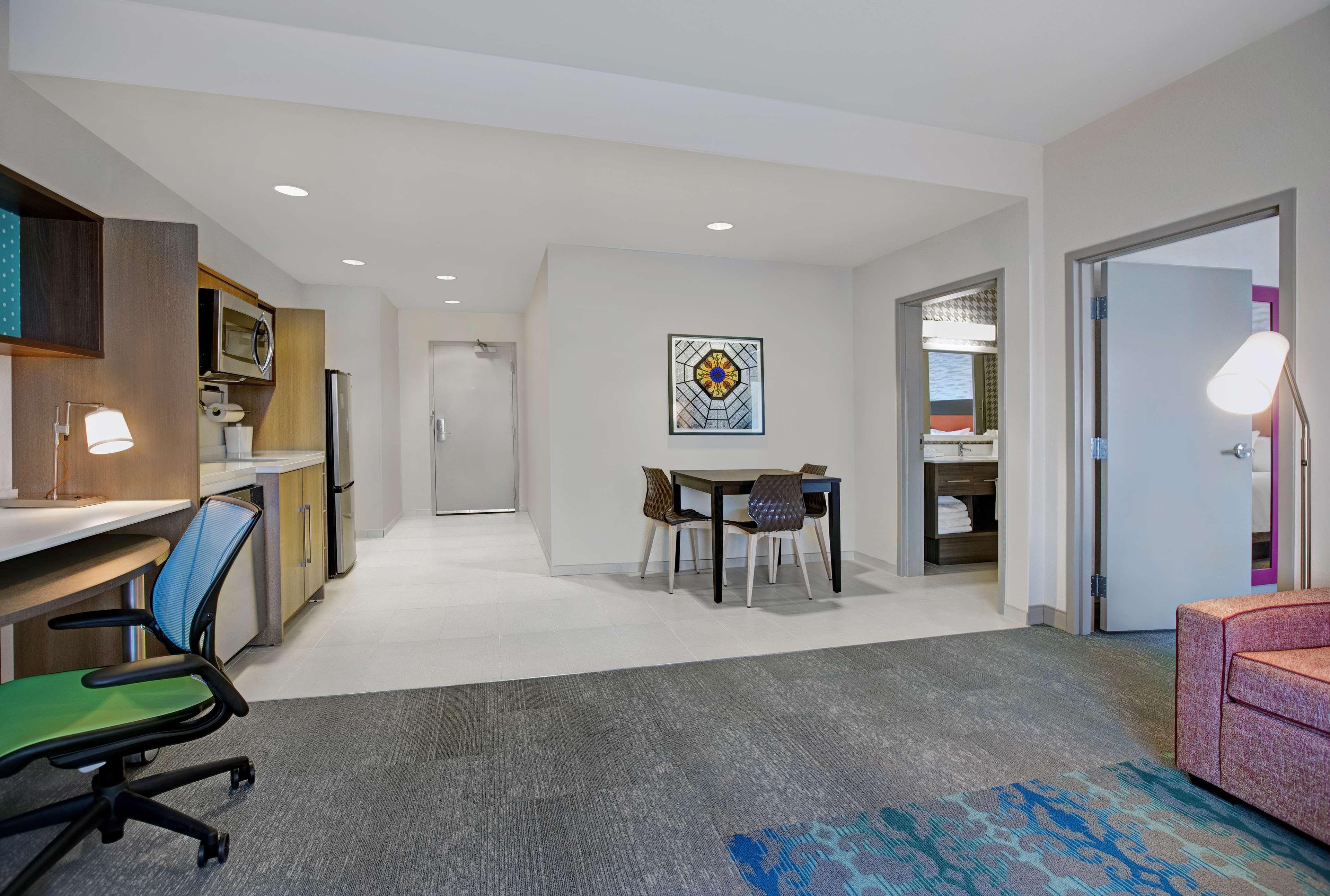 Home2 Suites By Hilton Richmond Ngoại thất bức ảnh