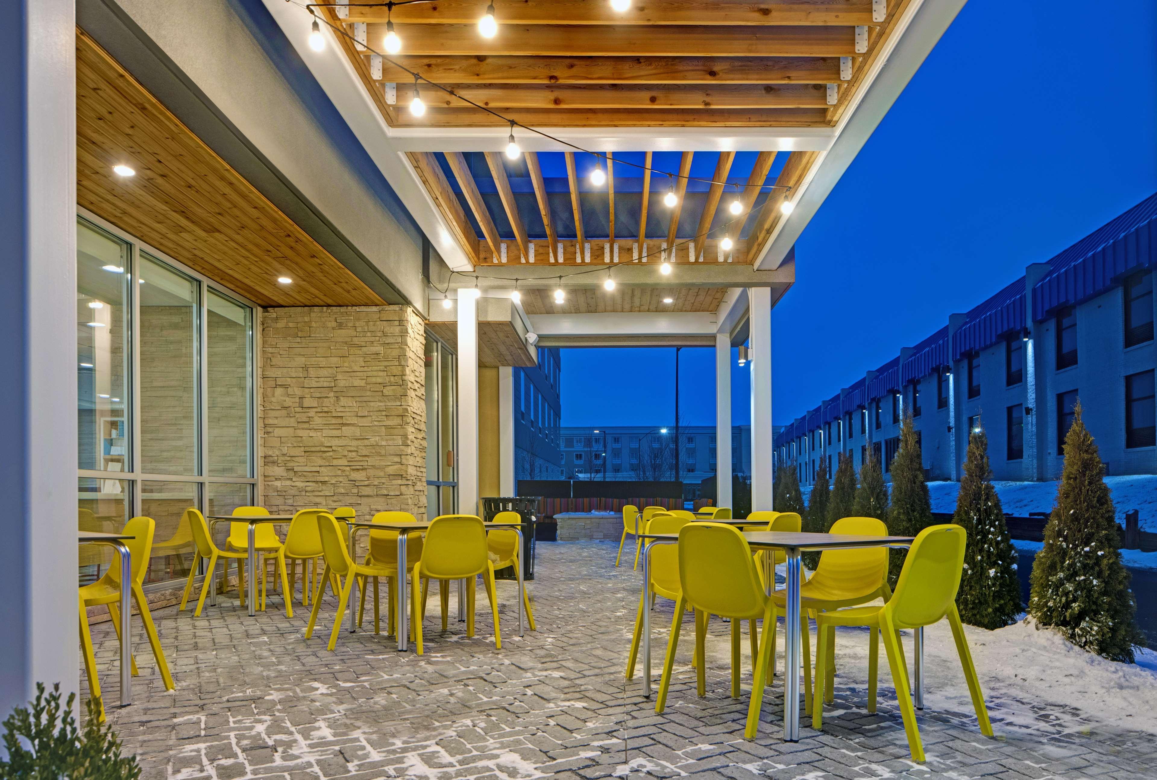 Home2 Suites By Hilton Richmond Ngoại thất bức ảnh