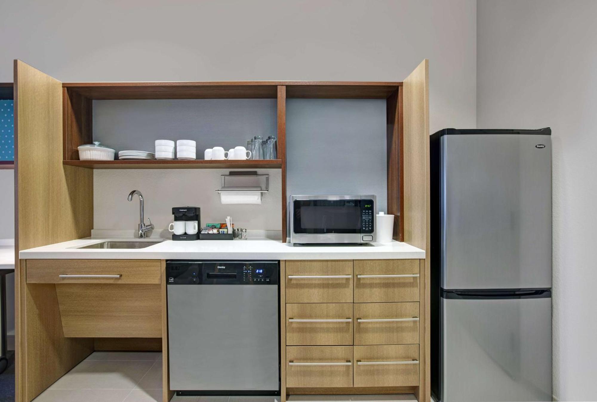 Home2 Suites By Hilton Richmond Ngoại thất bức ảnh
