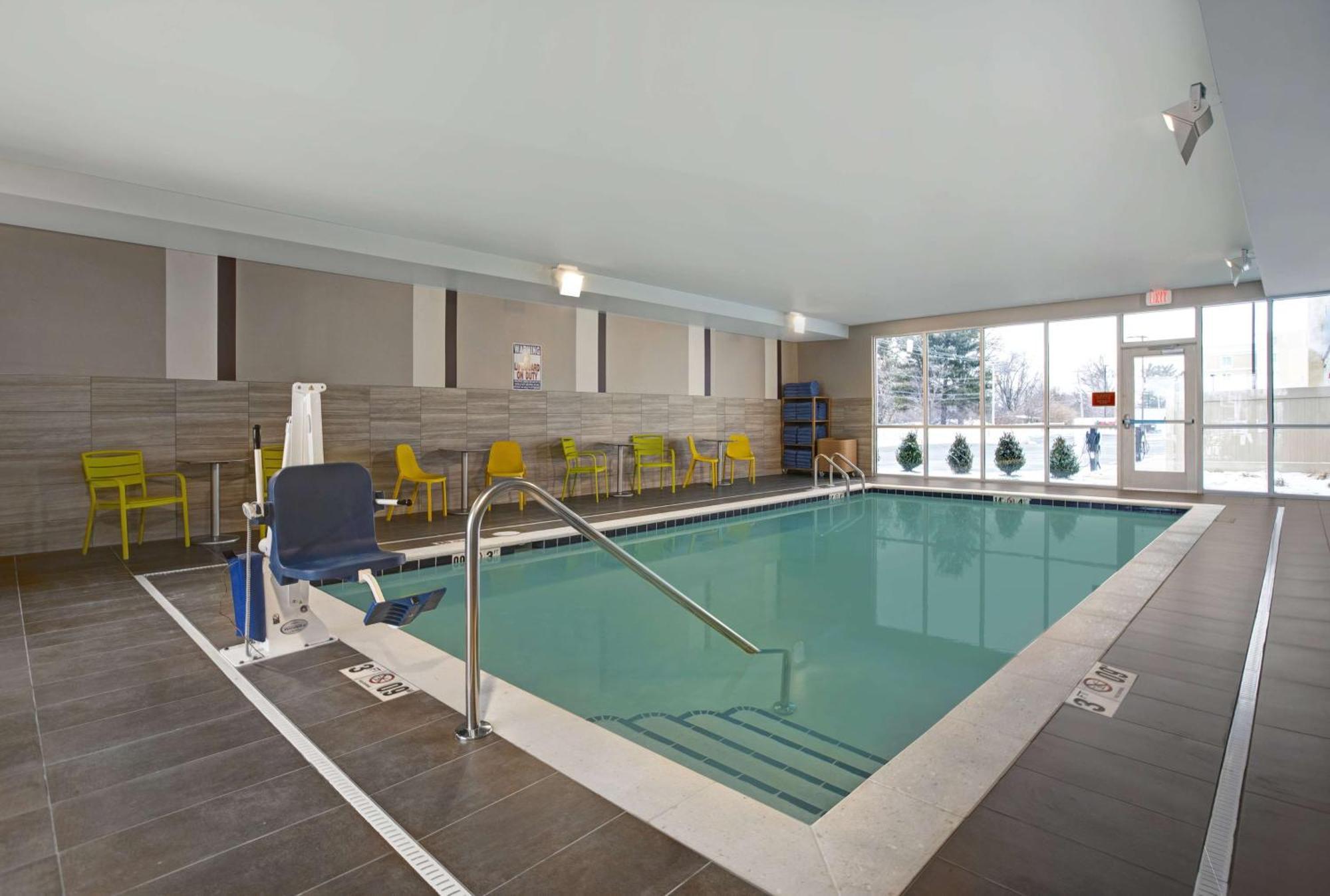 Home2 Suites By Hilton Richmond Ngoại thất bức ảnh